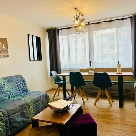 Apartment Superbe T3 A 300m - Parking Prive Et Inclus Juin-sept